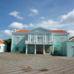 Monumentaal Gebouw Scharlooweg Punda te Koop