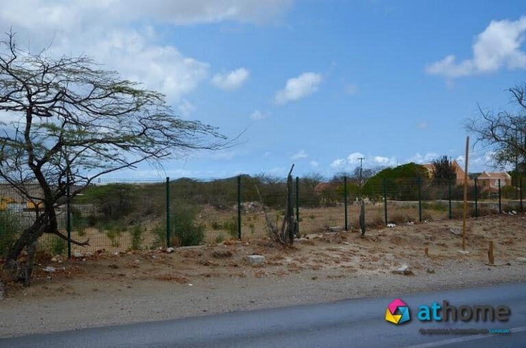 Bouwkavels te koop nabij Landhuis Veeris